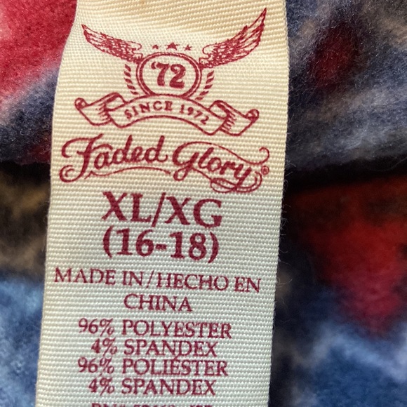 Snowflake print Pajama bottom in size XL(16-18) - Picture 2 of 6